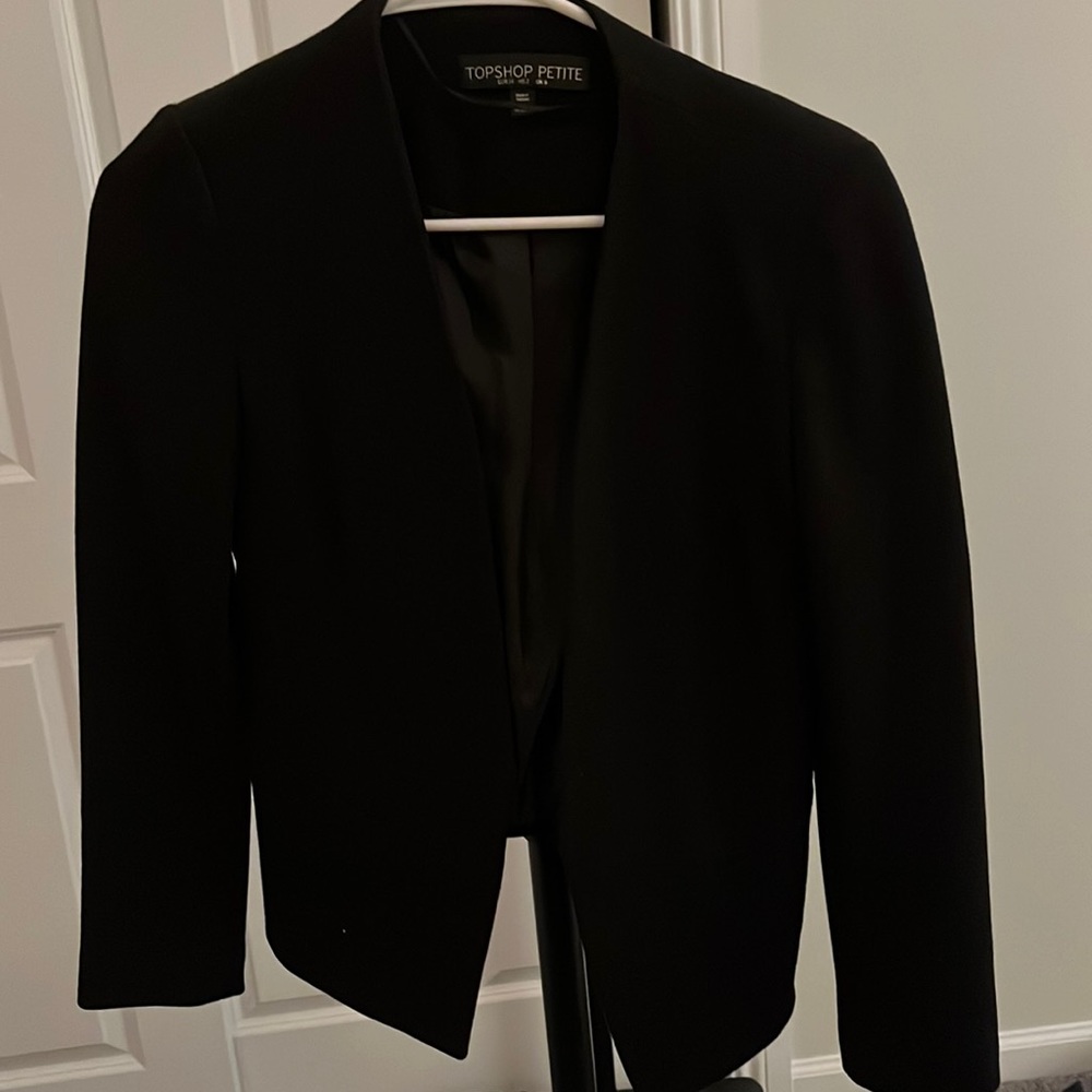 Blazer. Slightly shorter in the back.